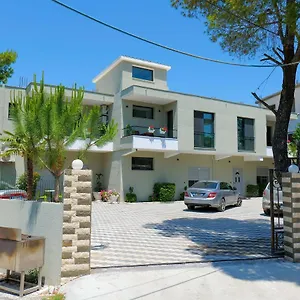 Vila Celaj Vlore